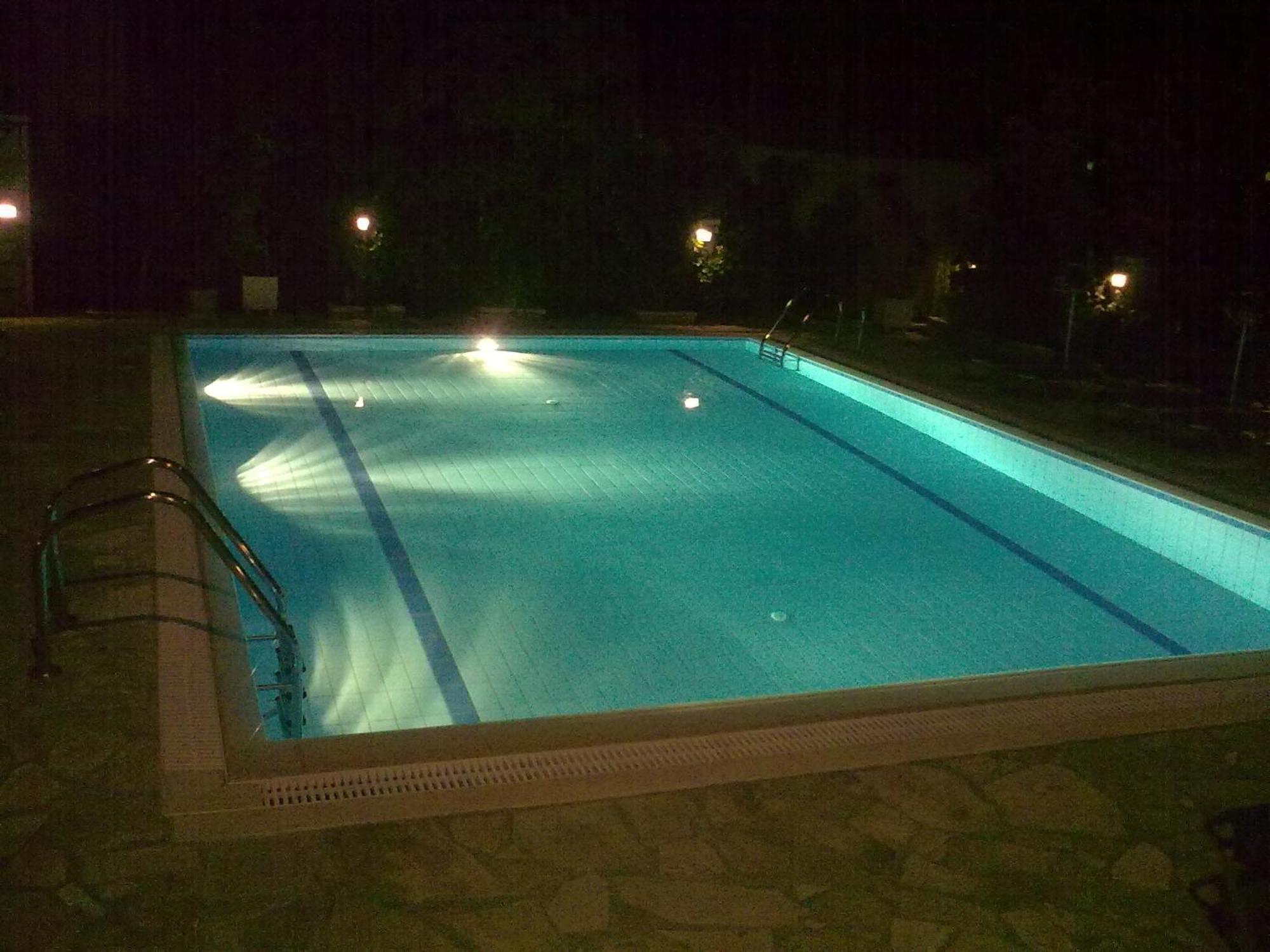 Petros Studios Poros  Exteriör bild