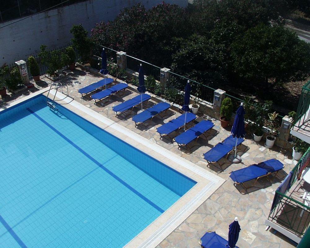 Petros Studios Poros  Exteriör bild